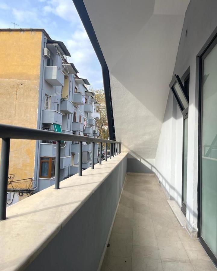 Vila Shard Boutique Hotel Тирана Екстериор снимка