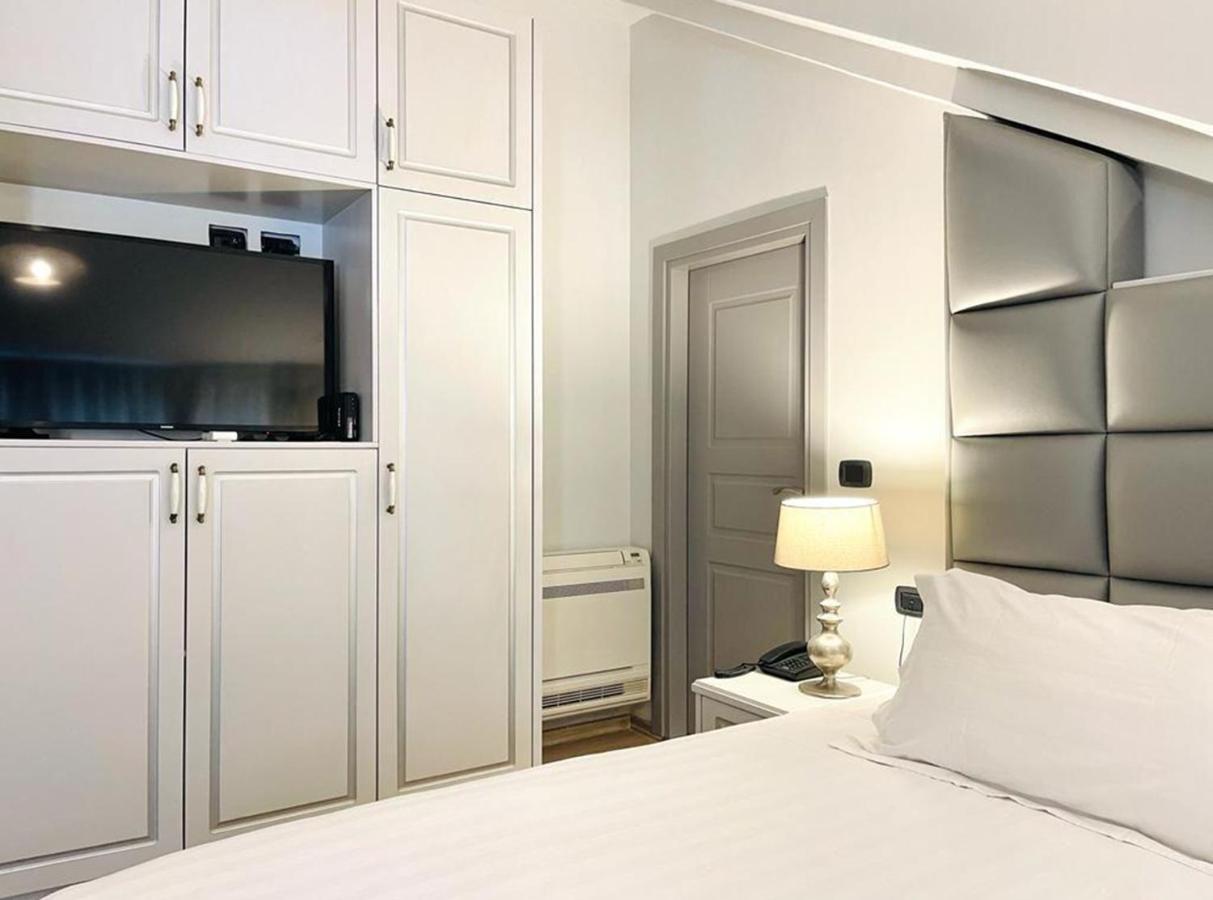Vila Shard Boutique Hotel Тирана Екстериор снимка
